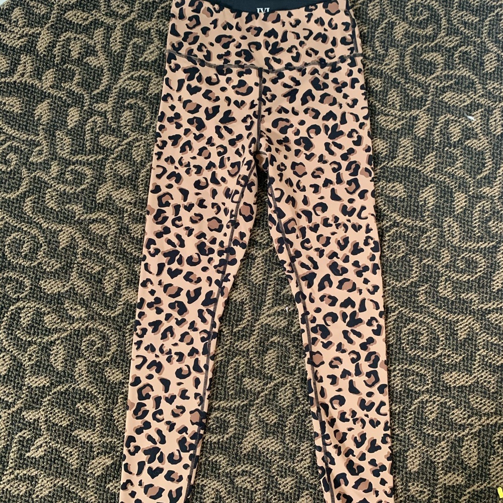 IVL Collective Into The Wild Active Leggings
